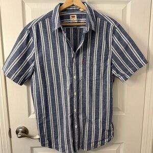 Levi’s SHORT SLEEVE BUTTON-UP